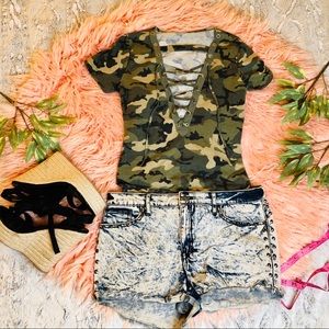 Forever 21 studded wash out denim shorts ✨